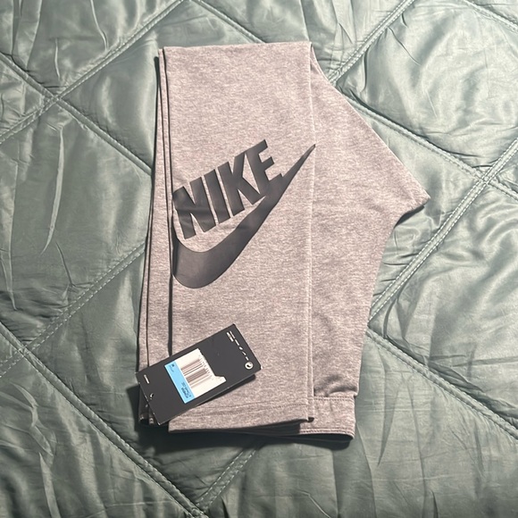 Nike Pants - Nike leggings